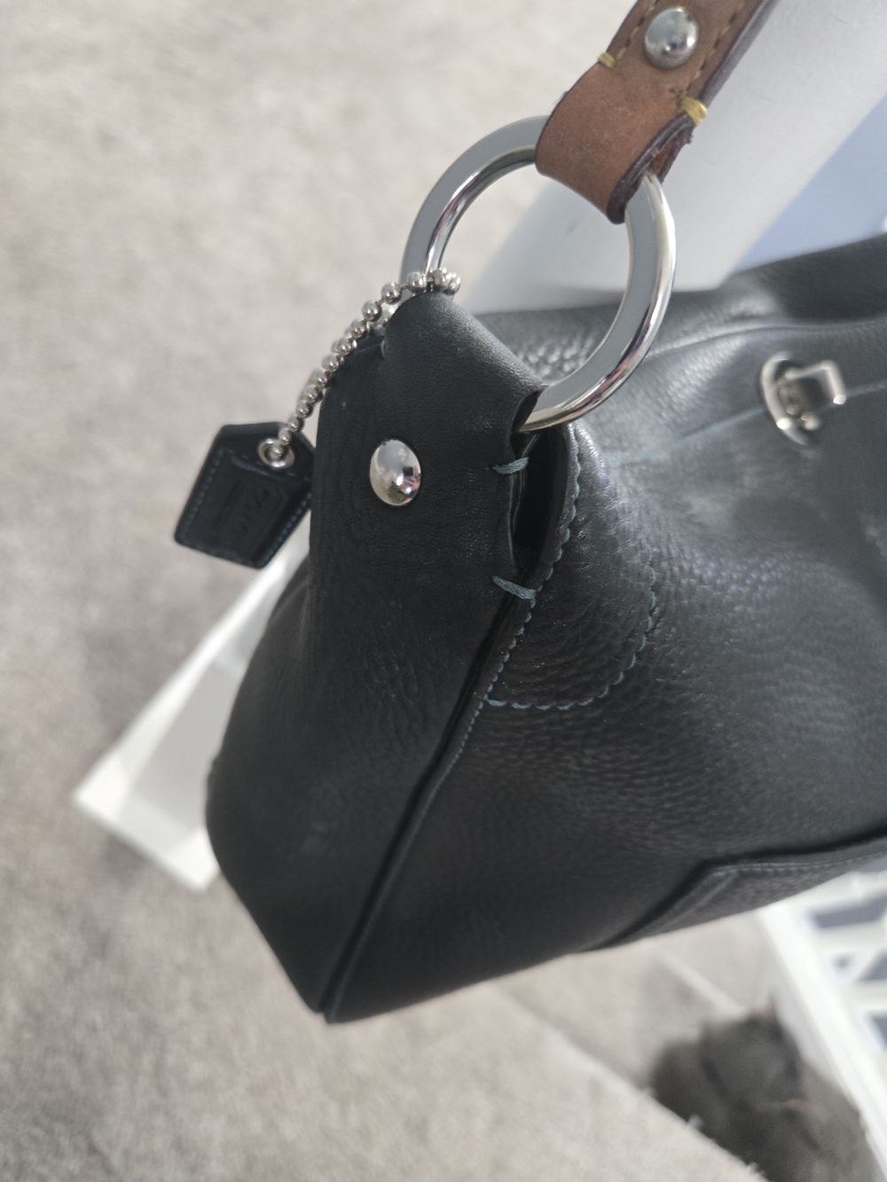 Coach Black Pebbled Leather Shoulder Bag with Brown Strap - Picture 4 of 8
